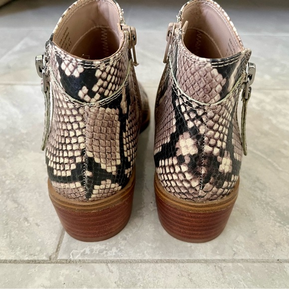 NEW ALDO SNAKESKIN ANKLE BOOTS SIZE 7 - Picture 6 of 7